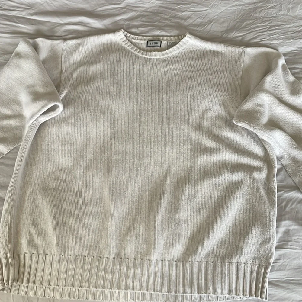 Men's White Izod sweater - Picture 3 of 3